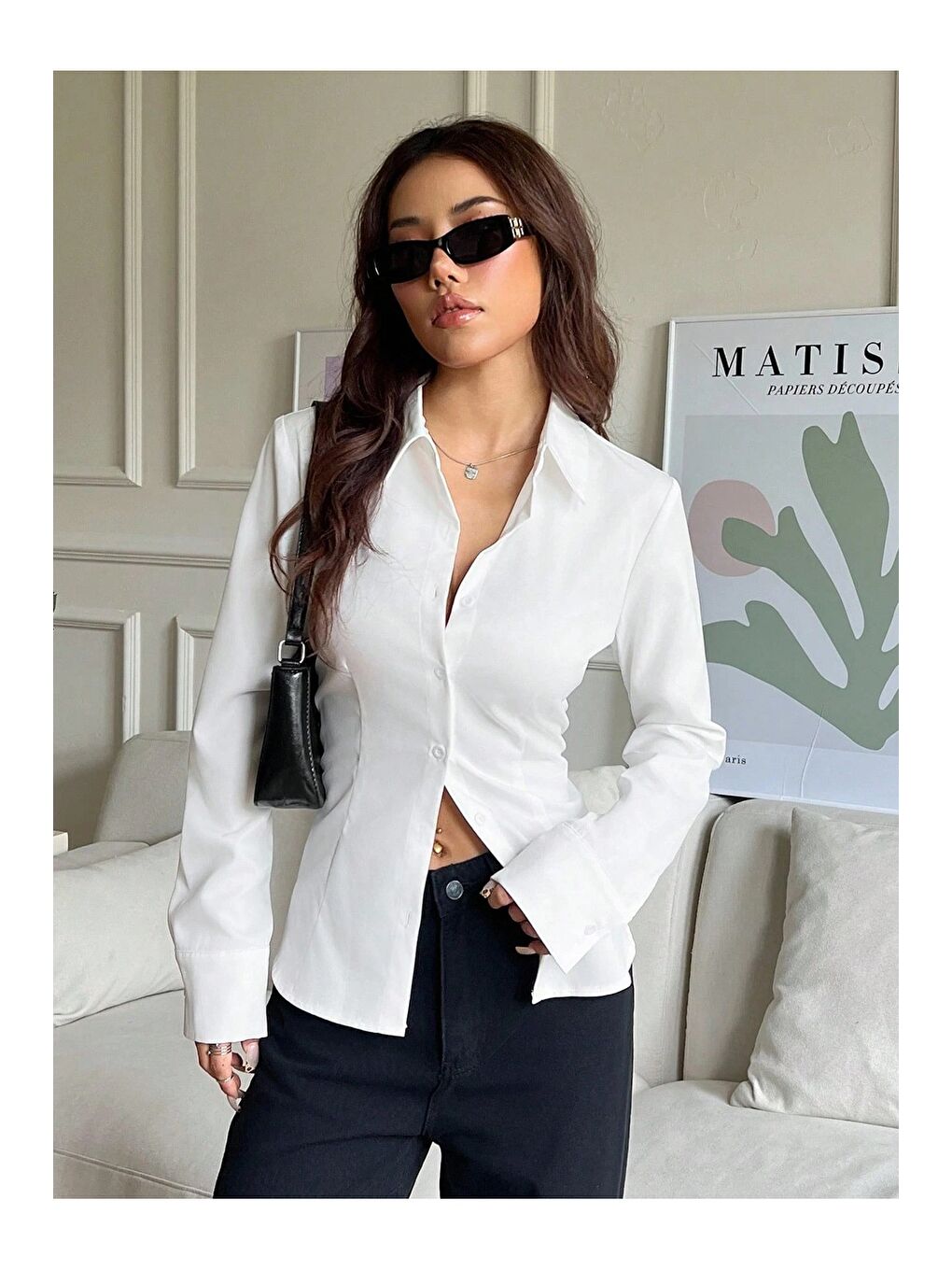 Beyaz Kadın Arkası Bağcıklı Gömlek Slim Fit Günlük ve Ofis Kombin Modern Tasarım-4