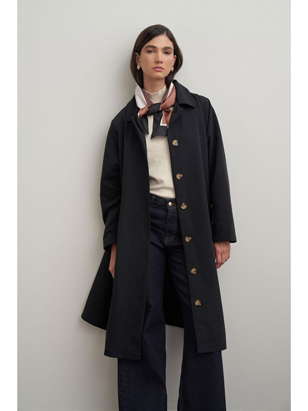 Siyah-Kuşaklı Uzun Trençkot-6