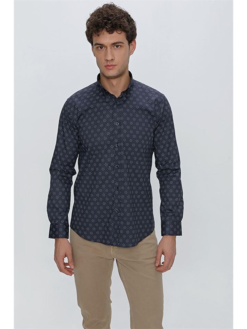 Koyu Lacivert Uzun Kol Klasik Slim Fit Pamuklu Elastanlı Gömlek 1004225244-3