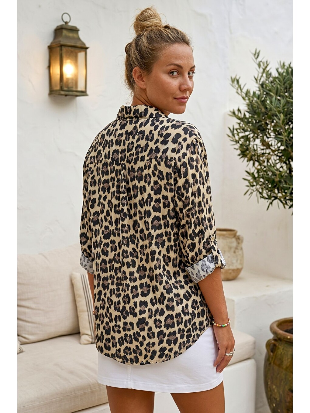Kahverengi İtalyan Leopar Rengi Gömlek Yaka 3/4 Kol Leopar Desenli Düğmeli Casual Dokuma Gömlek 70 62-5