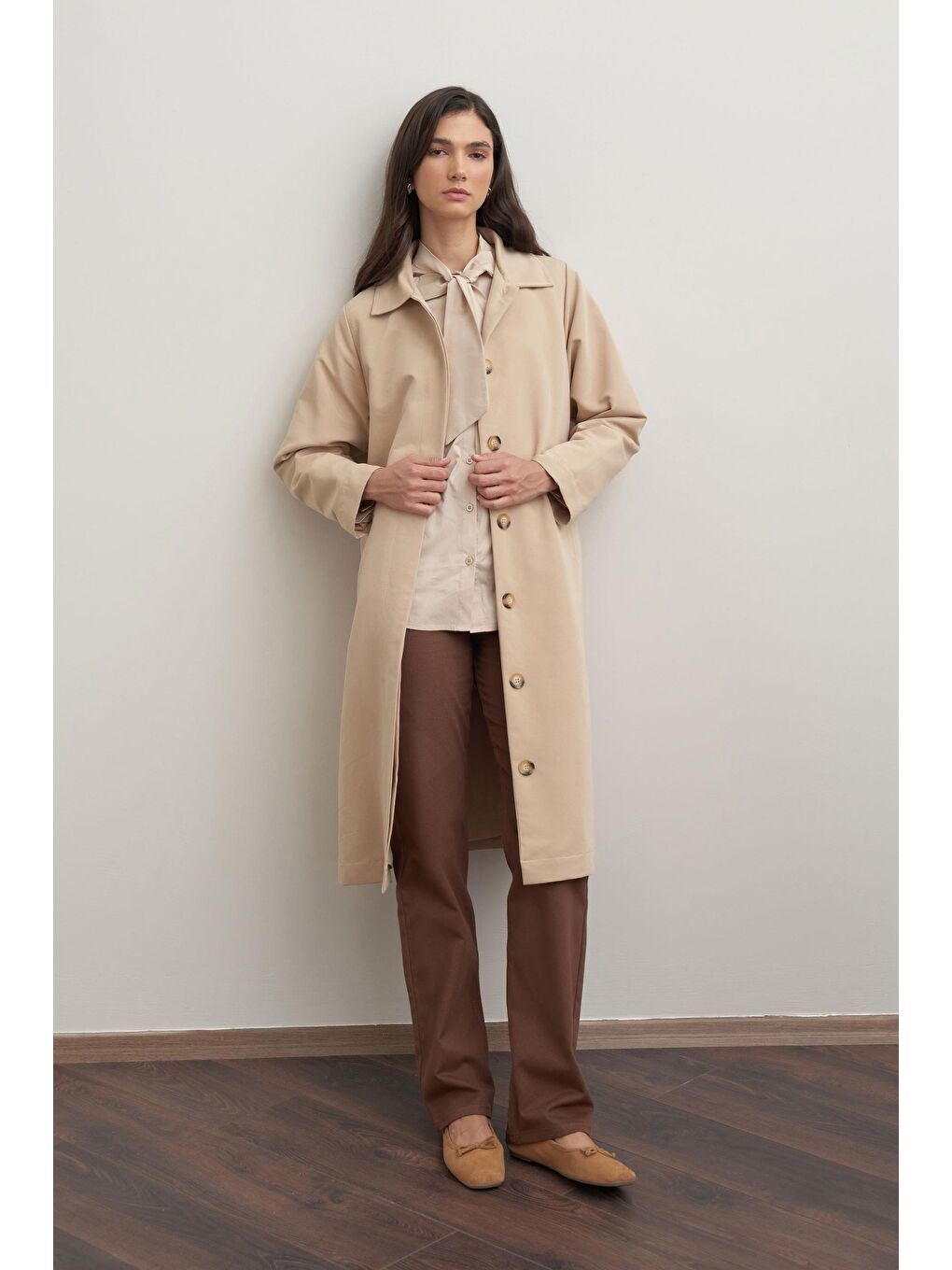 Bej-Kuşaklı Uzun Trençkot-4