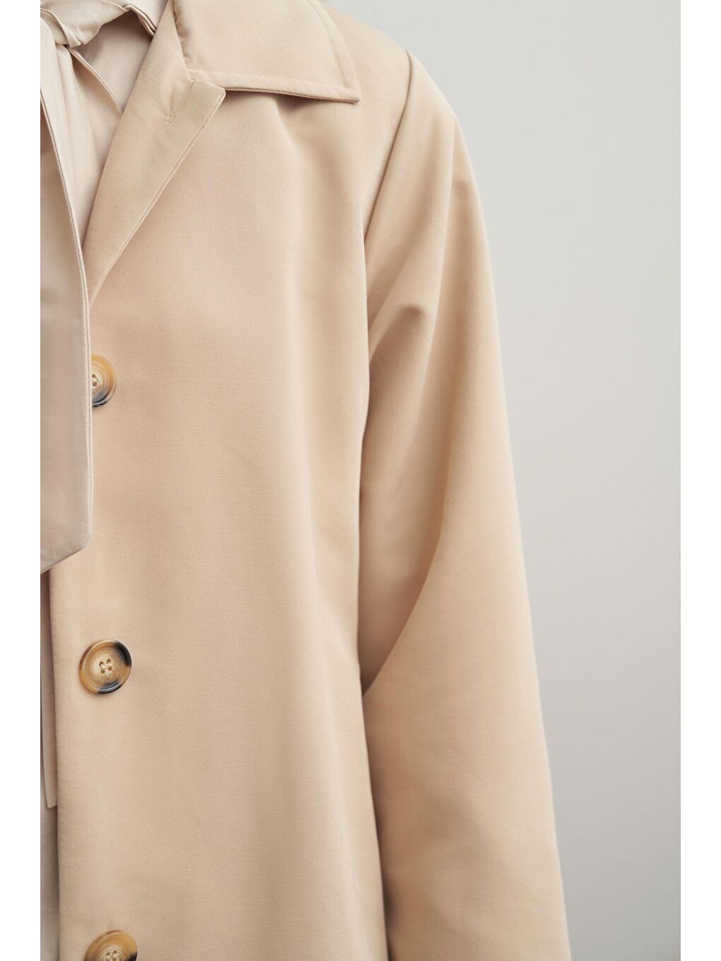 Bej-Kuşaklı Uzun Trençkot-6