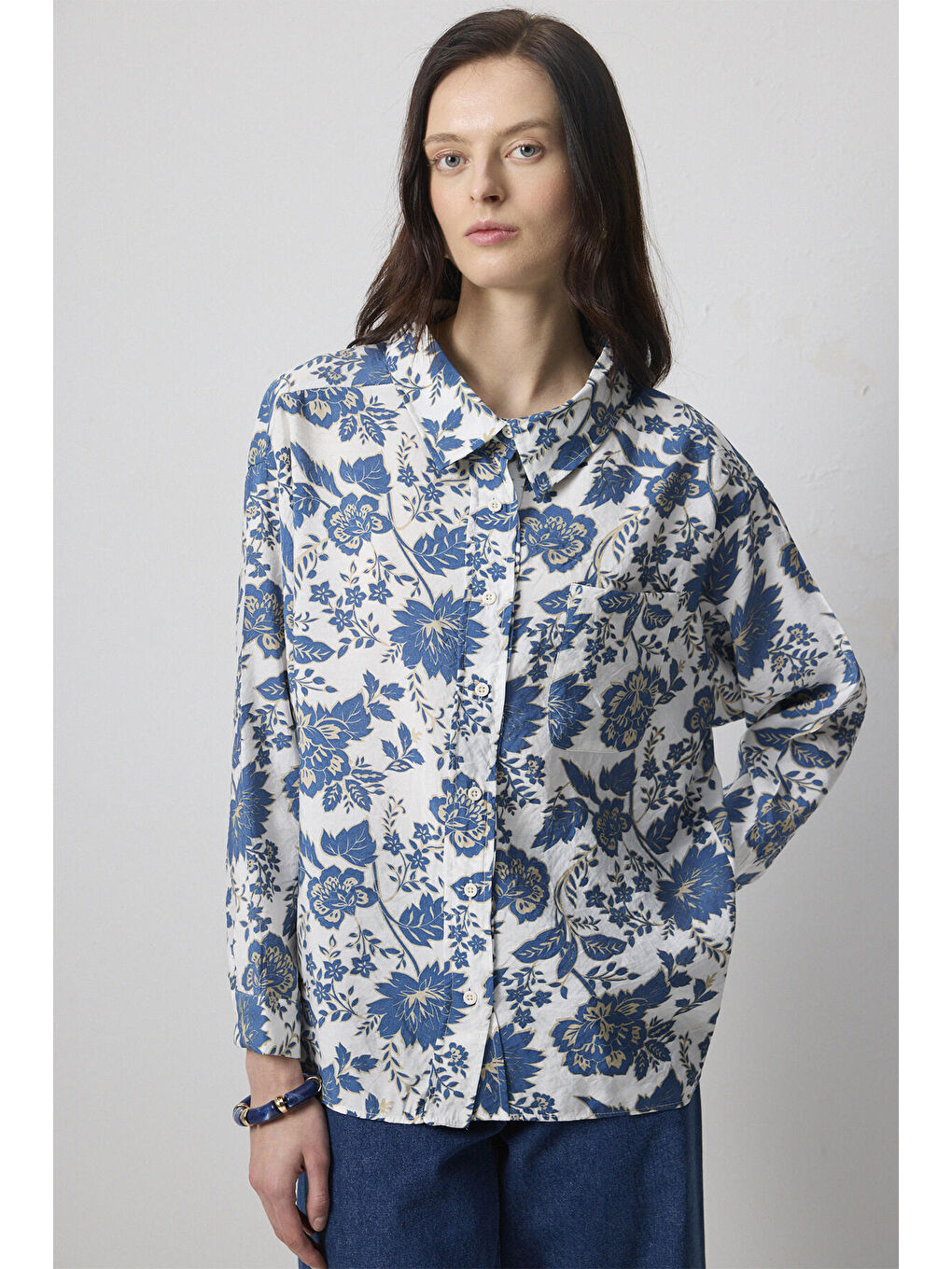 Mavi Desenli Viskon Gömlek-1