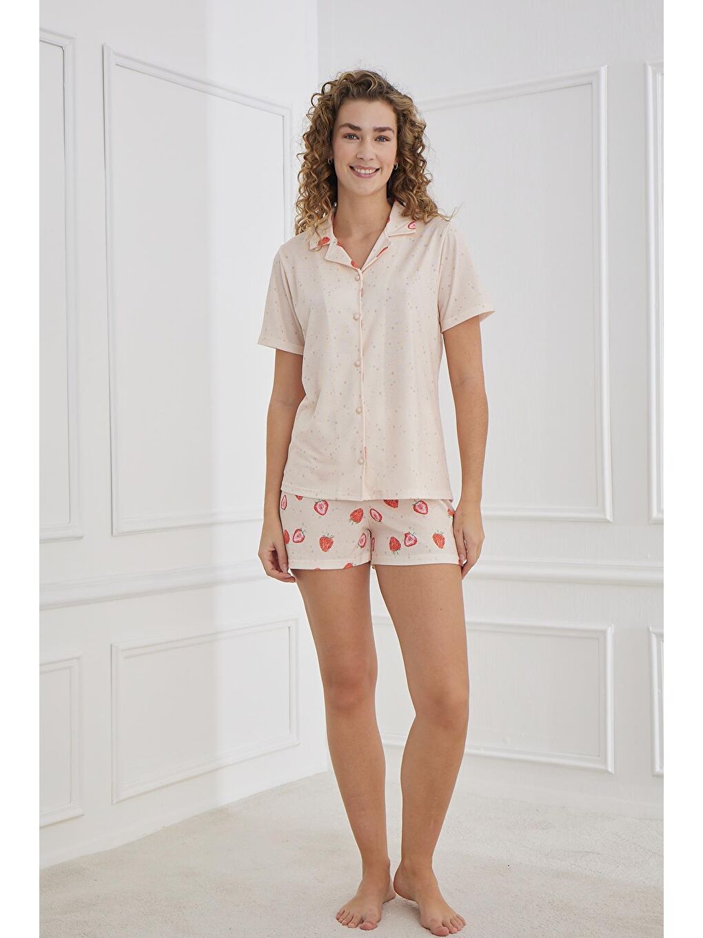 Pembe Kadın Çilek Desenli Polo Yaka Elastanlı Süprem Şort Takım   Somon 70115 1223-1