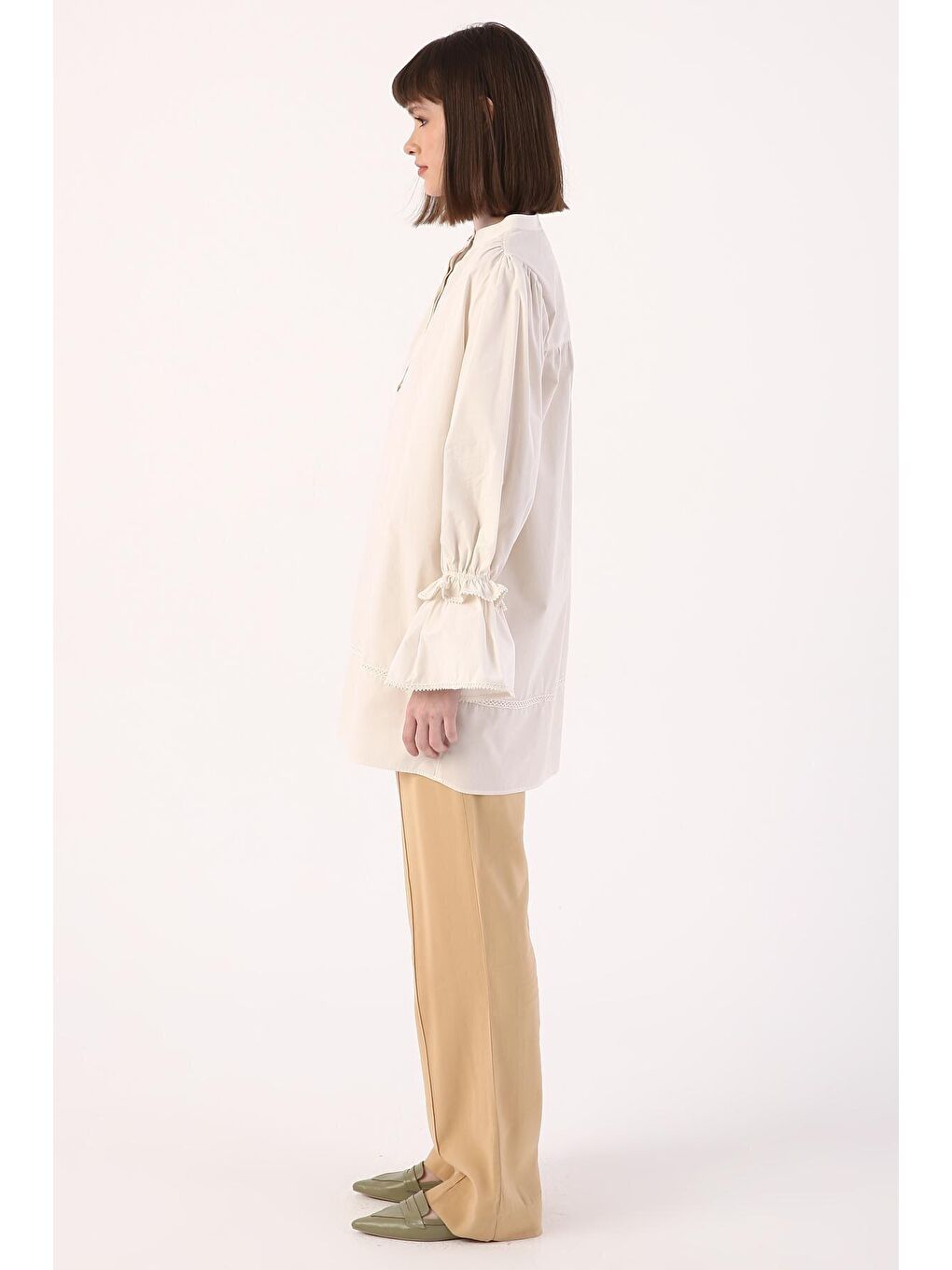 Bej Taş %100 Pamuk Kolu Fırfırlı Fistolu Tunik-2