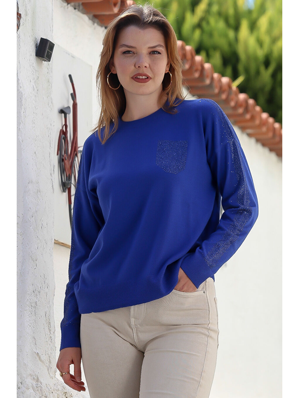 Mavi Yuvarlak Yaka Uzun Kol Arkası Düğmeli Taşlı Casual Triko Kazak 65 60-2