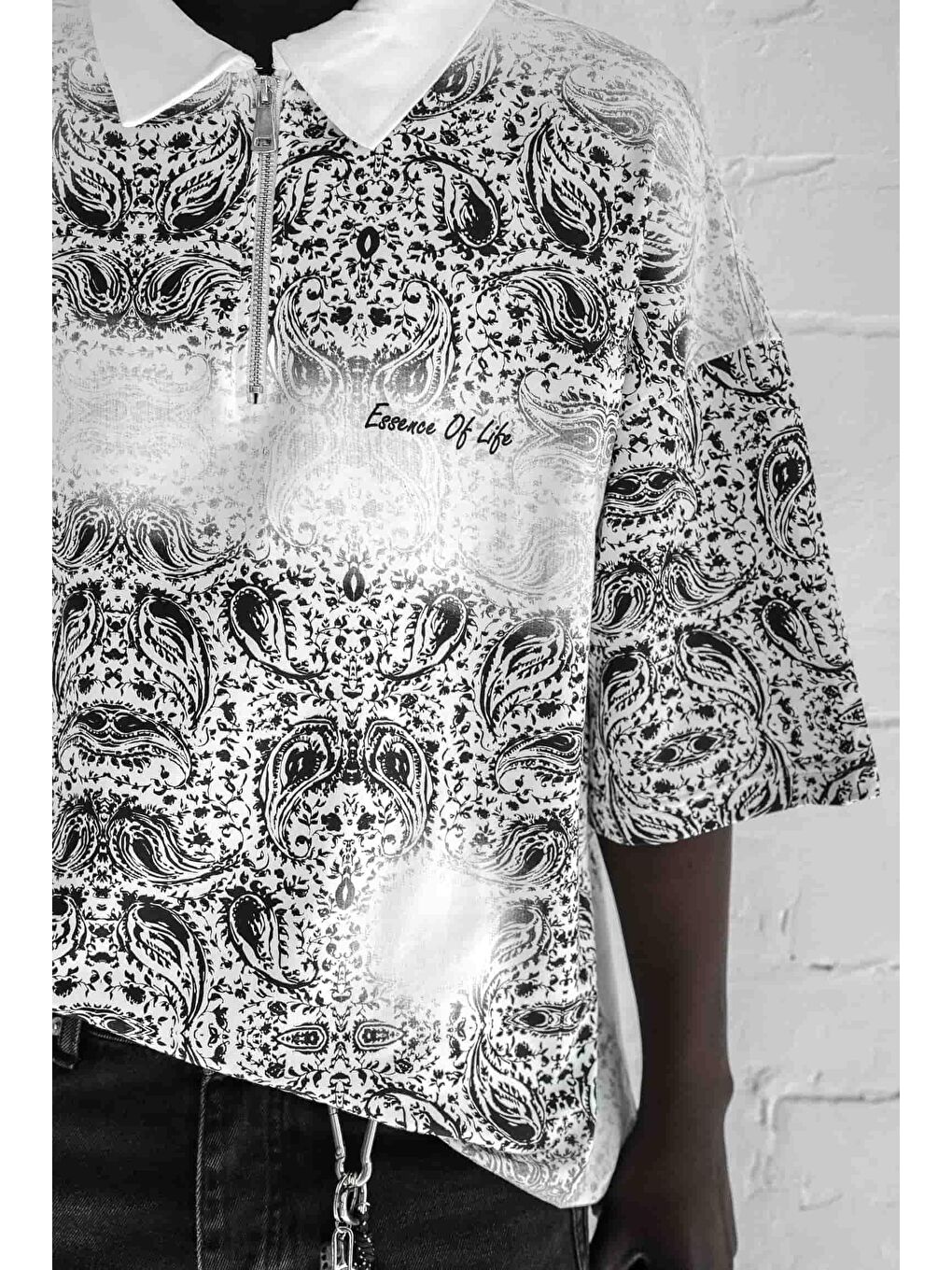 Erkek Polo Yaka Yarım Fermuarlı Baskılı Tişört Beyaz-3