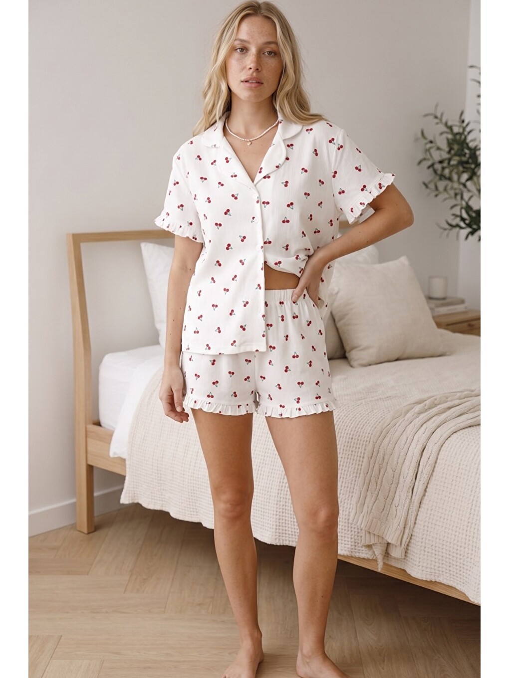 Karışık Fırfırlı Bürümcük-krınkıl Kısa Kollu Düğmeli Şortlu Pijama Takım 8008-1