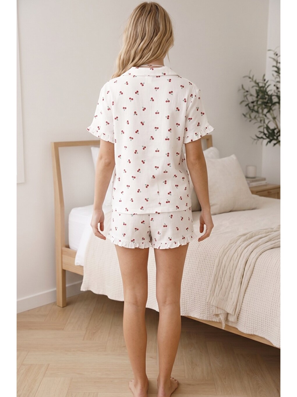 Karışık Fırfırlı Bürümcük-krınkıl Kısa Kollu Düğmeli Şortlu Pijama Takım 8008-2