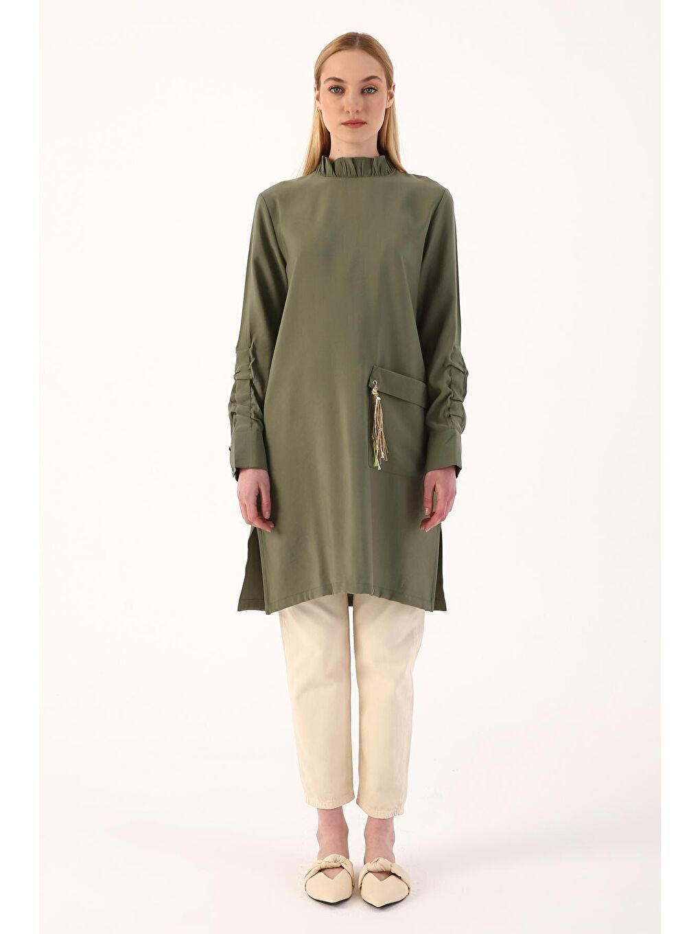 Haki Kolu Detaylı Cebi Püsküllü Tunik-1