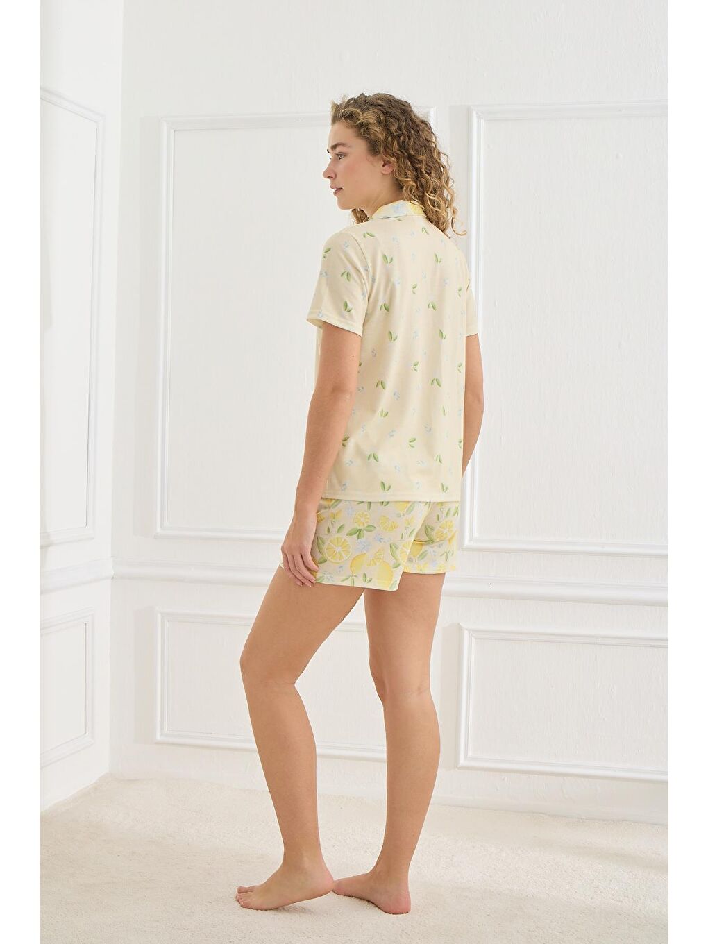 Kadın Elastanlı Süprem Desenli Önden Düğmeli Şort Takım    Sarı 70115 856-2