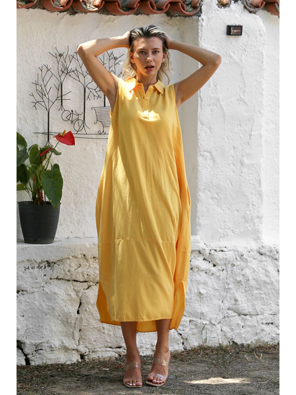 Sarı Gömlek Yaka Kolsuz Düğmeli Çift Cepli Yıkamalı Dokuma Casual Pamuklu Elbise