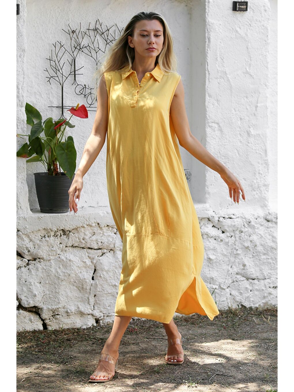 Sarı Gömlek Yaka Kolsuz Düğmeli Çift Cepli Yıkamalı Dokuma Casual Pamuklu Elbise-4