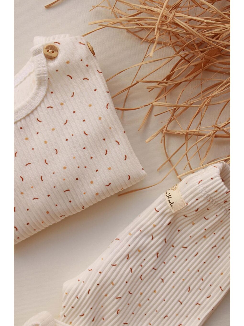 Ekru Colorful Bebek Alt Üst Takım-2