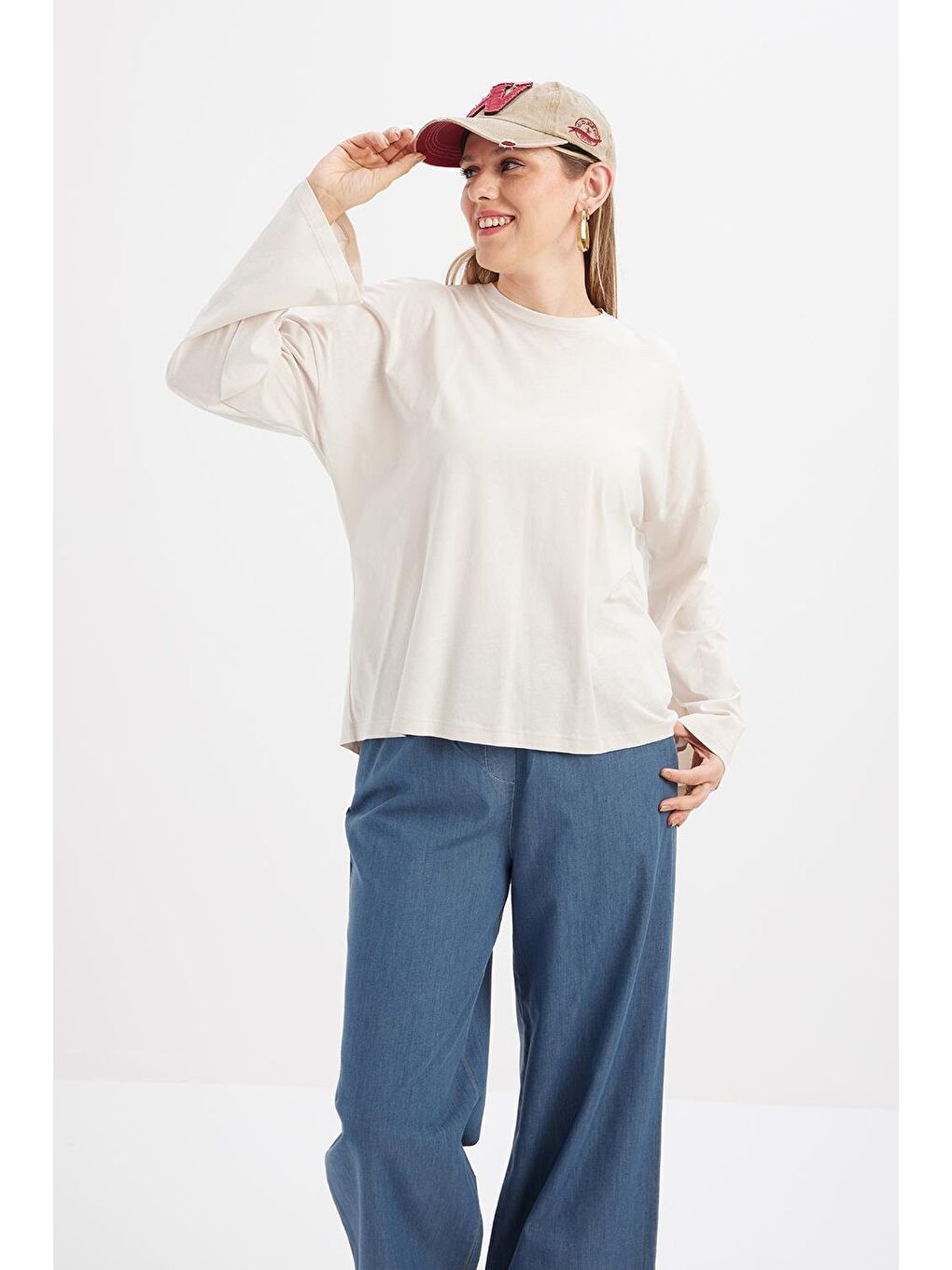 Bej Taş-Arkası Uzun Süprem T-Shirt-1