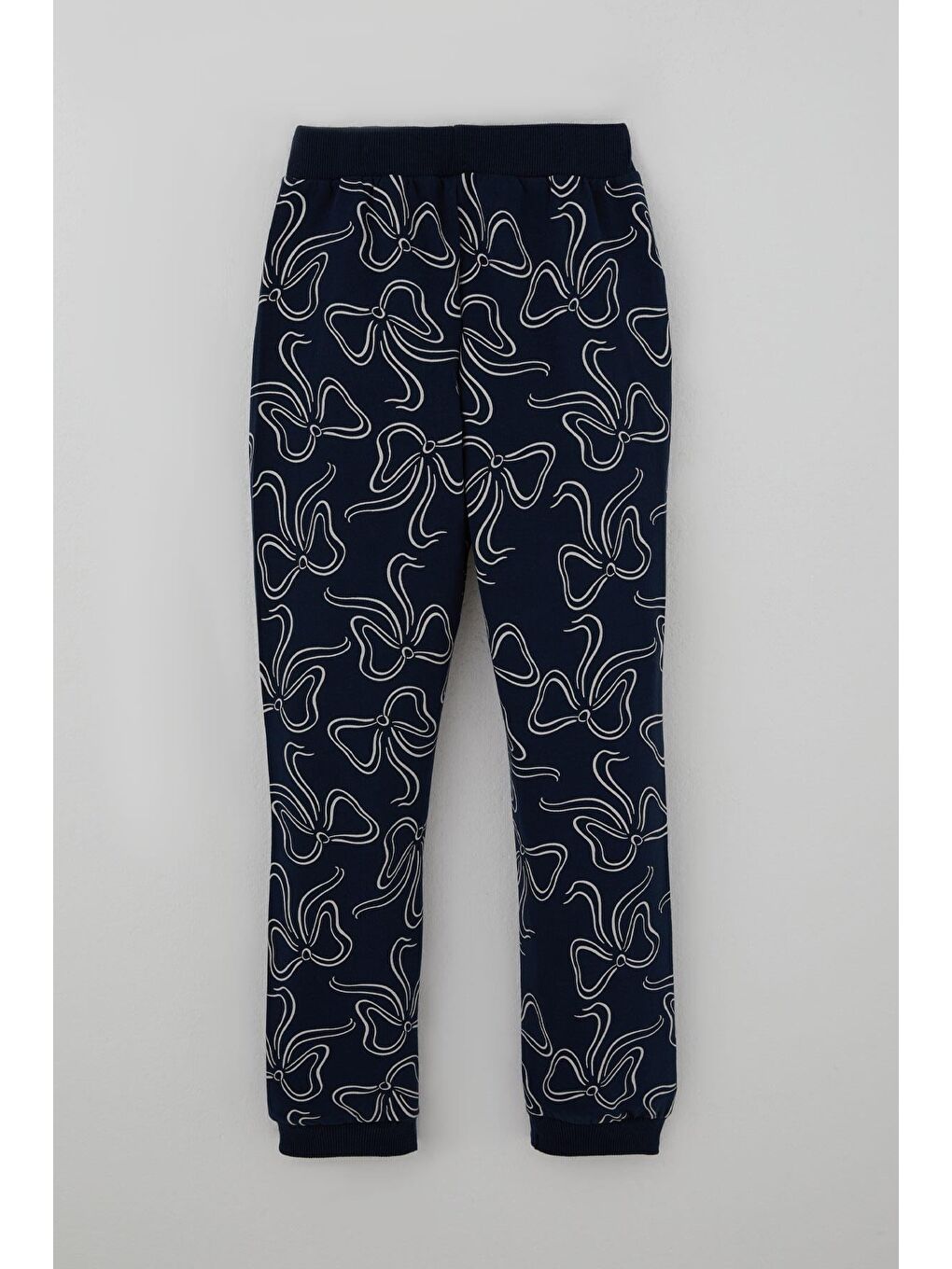 Kız Çocuk Eşofman Takımı Fiyonk Desenli Bağcık Aksesuarlı Lacivert (4-8 Yaş)-4