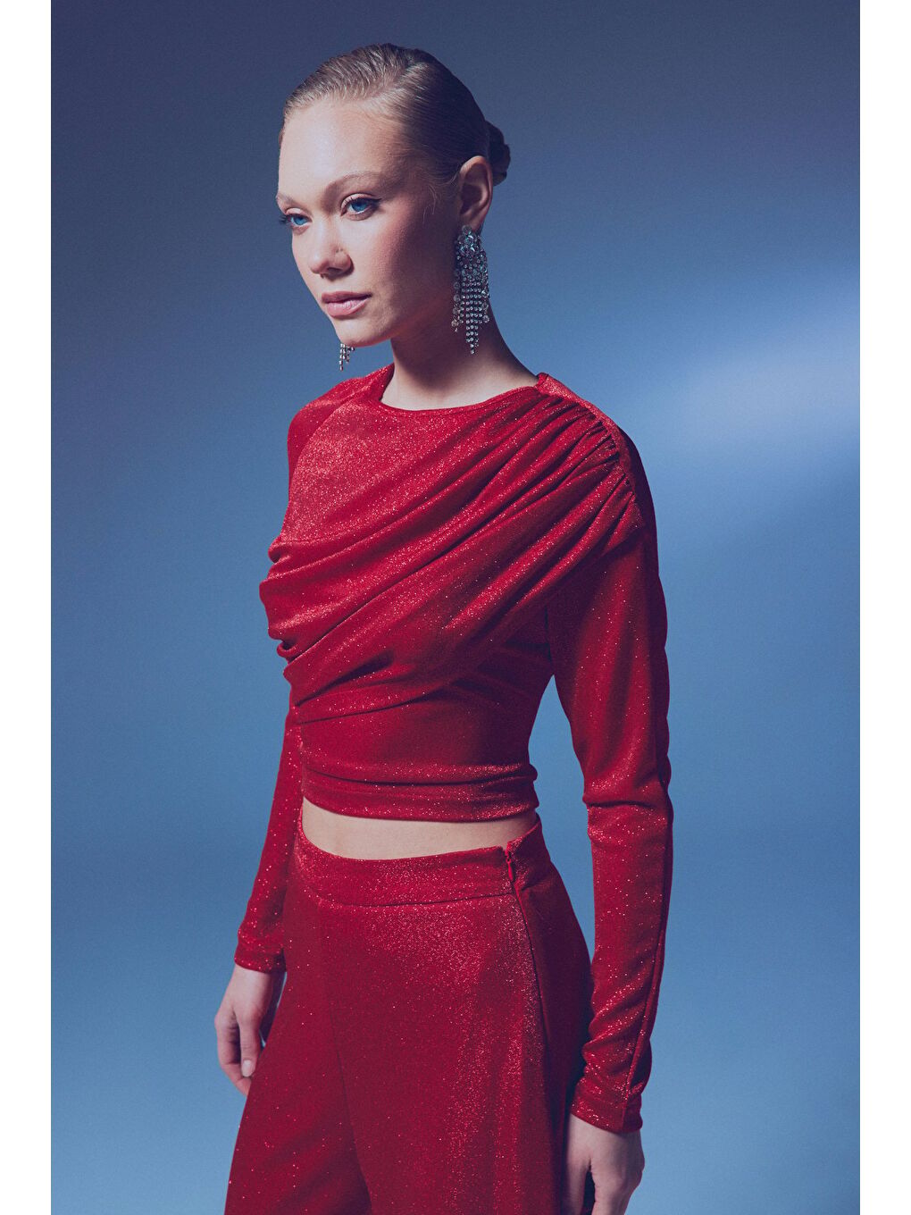 Büzgü Detaylı Simli Bluz - Kırmızı