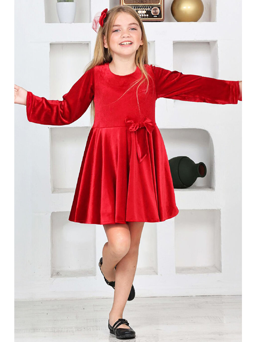 Kırmızı Kız Çocuk Kadife Elbise-İçi Tüllü ve Fiyonk Süslemeli 7-12 Yaş 12427