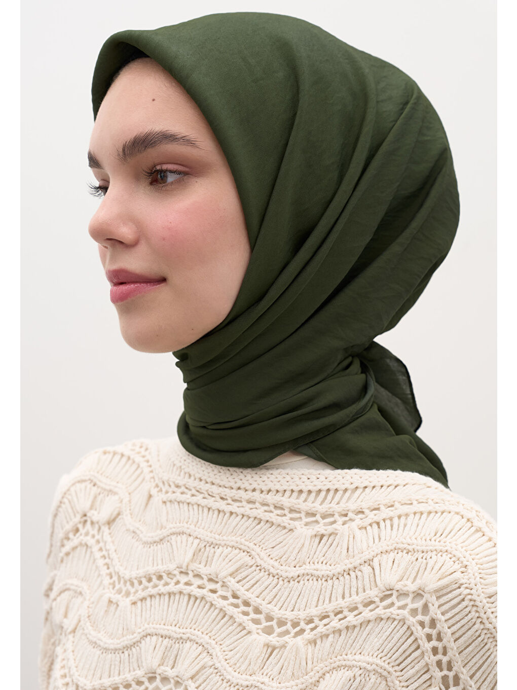 Bej Pamuk Viskon Eşarp Zümrüt-2