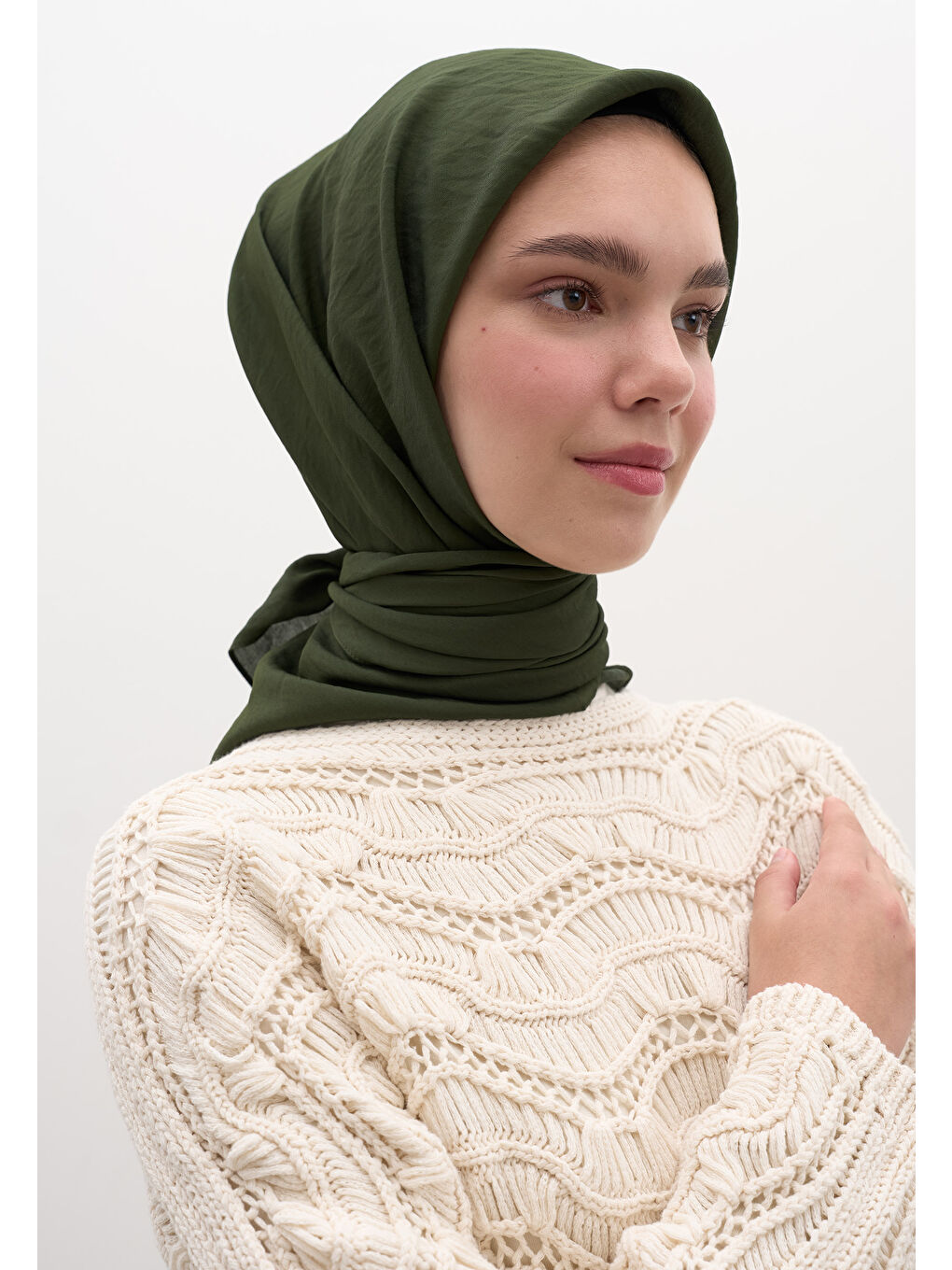 Bej Pamuk Viskon Eşarp Zümrüt-3
