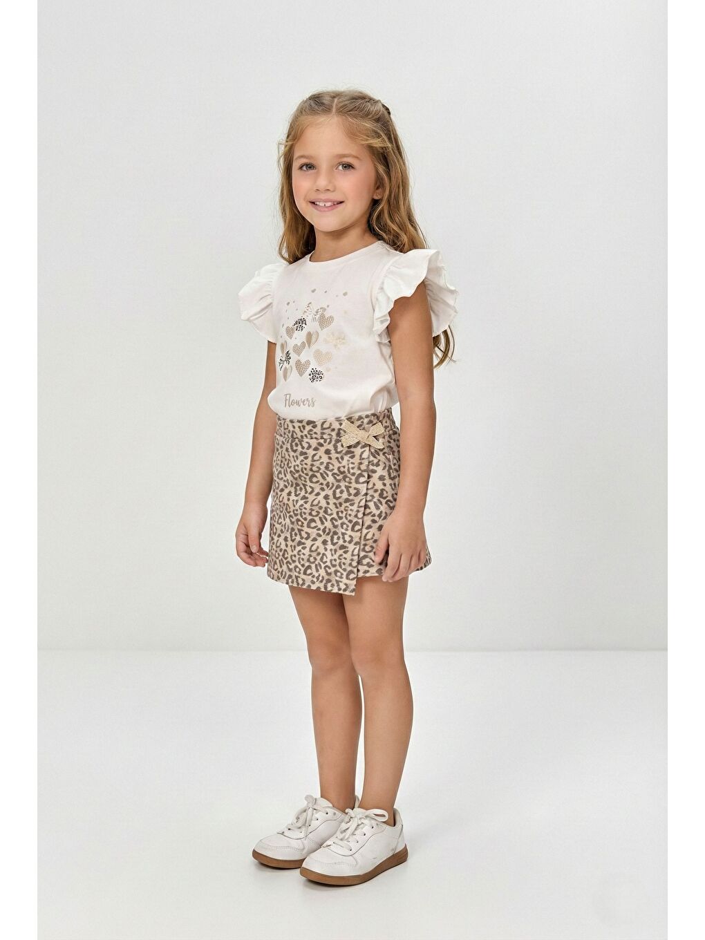 Beyaz Kız Çocuk Leopar Şort Etek & Fırfırlı Tişört 2li Tarz Kombin M00801-2