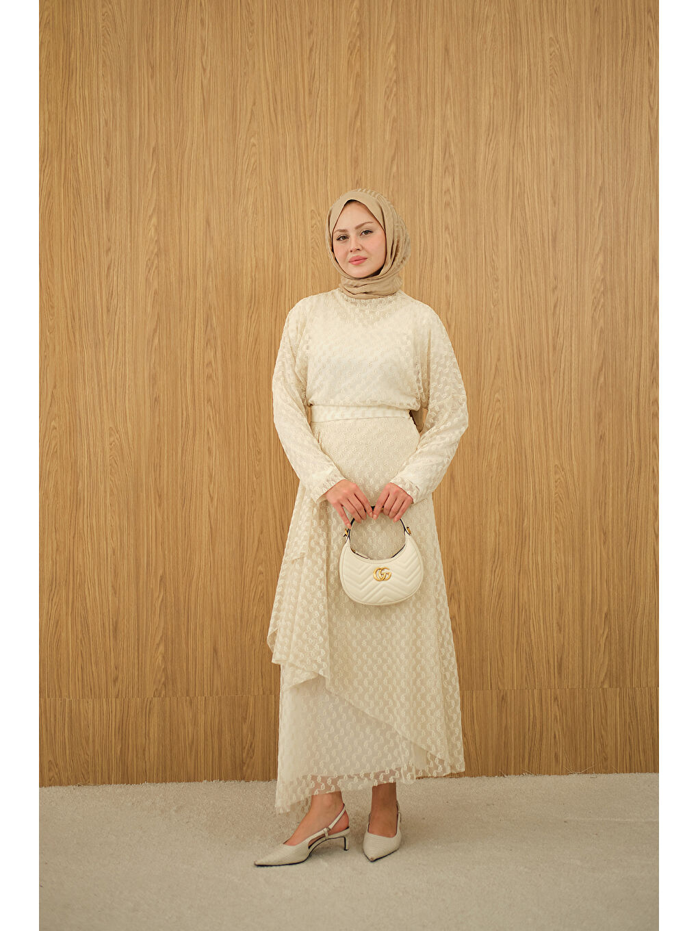 Ekru Kadın Kendinden Desenli Etekli Takım Krem