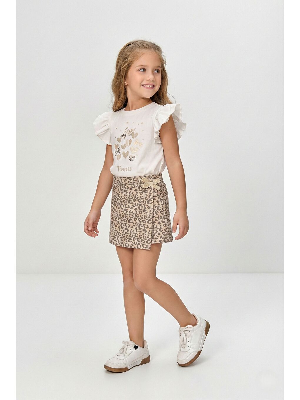 Beyaz Kız Çocuk Leopar Şort Etek & Fırfırlı Tişört 2li Tarz Kombin M00801-4