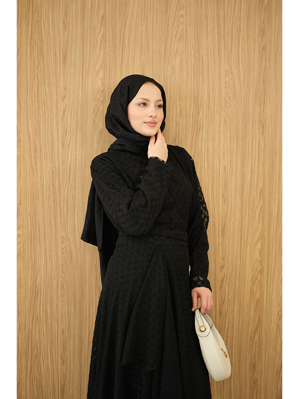 Kadın Kendinden Desenli Etekli Takım Siyah-1