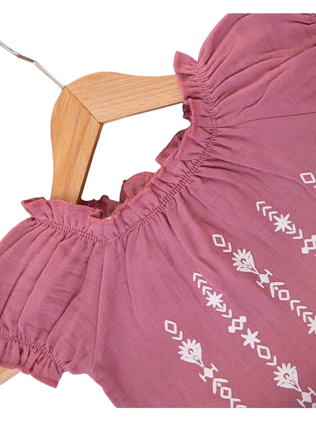 Mürdüm Kız Bebek Yazlık Jean Şortlu Çiçek Baskılı T-shirtlü 6-9-12-18-24 Aylık 2'li Bayramlık Alt Üst Takım-4