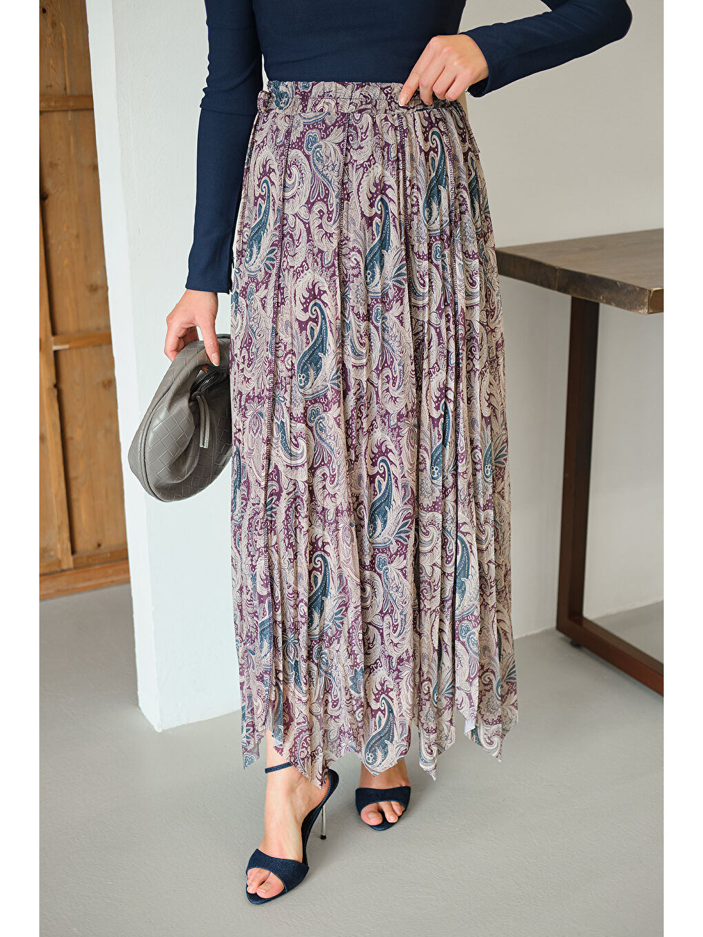 Kadın Asimetrik Kesim Etnik Desenli Şifon Etek Mor-2