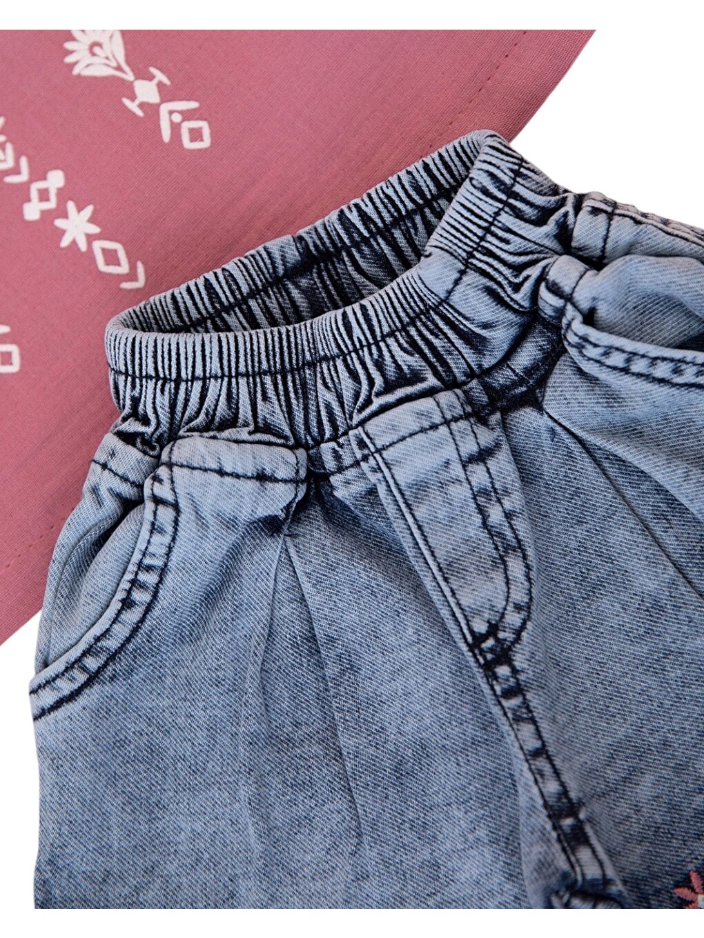 Mürdüm Kız Bebek Yazlık Jean Şortlu Çiçek Baskılı T-shirtlü 6-9-12-18-24 Aylık 2'li Bayramlık Alt Üst Takım-7