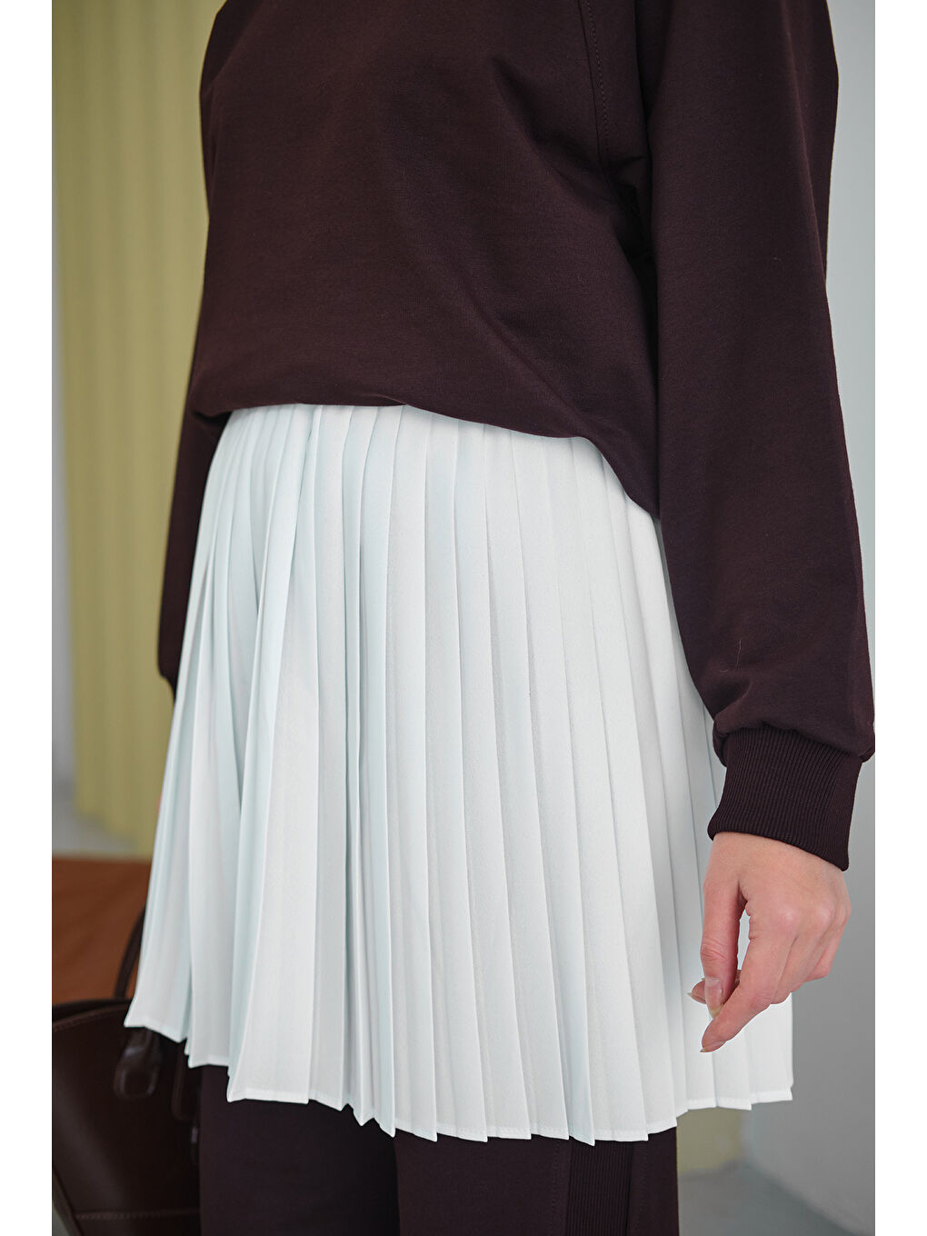 Kadın Belden Pileli İçlik Beyaz-3