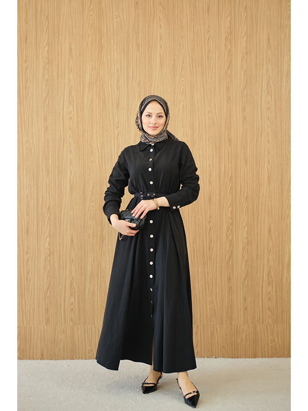 Kadın Boydan Düğmeli Kemerli Elbise Siyah