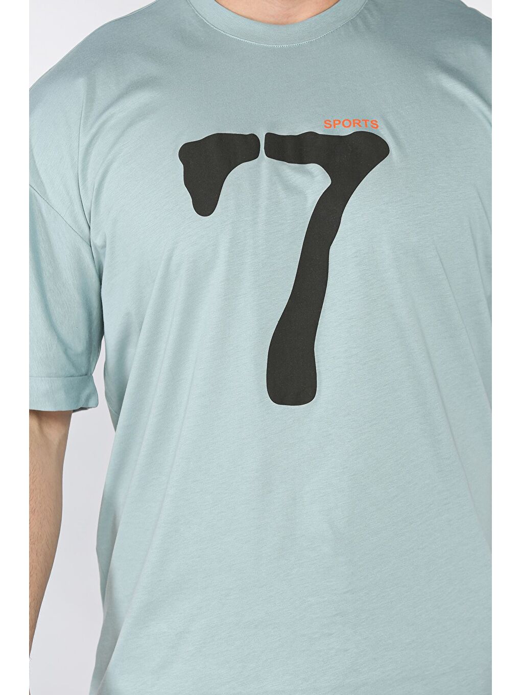 Yeşil Kol Katlamalı Baskılı Erkek Tişört-3