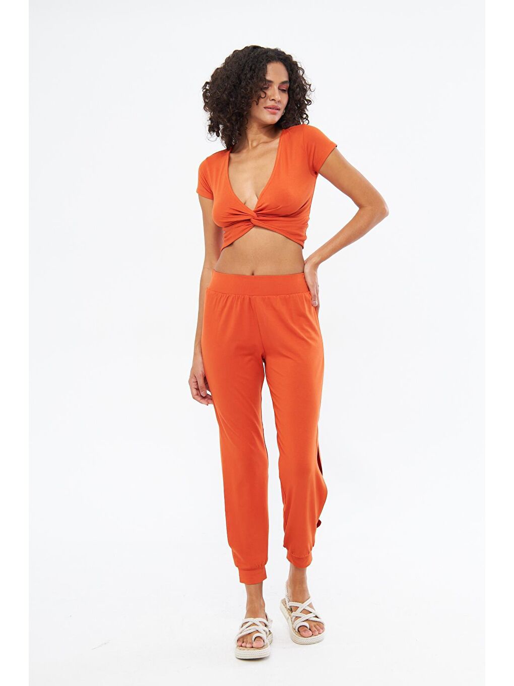 Kadın Burgu Detaylı Kısa Kol Turuncu Bluz - Twist-3