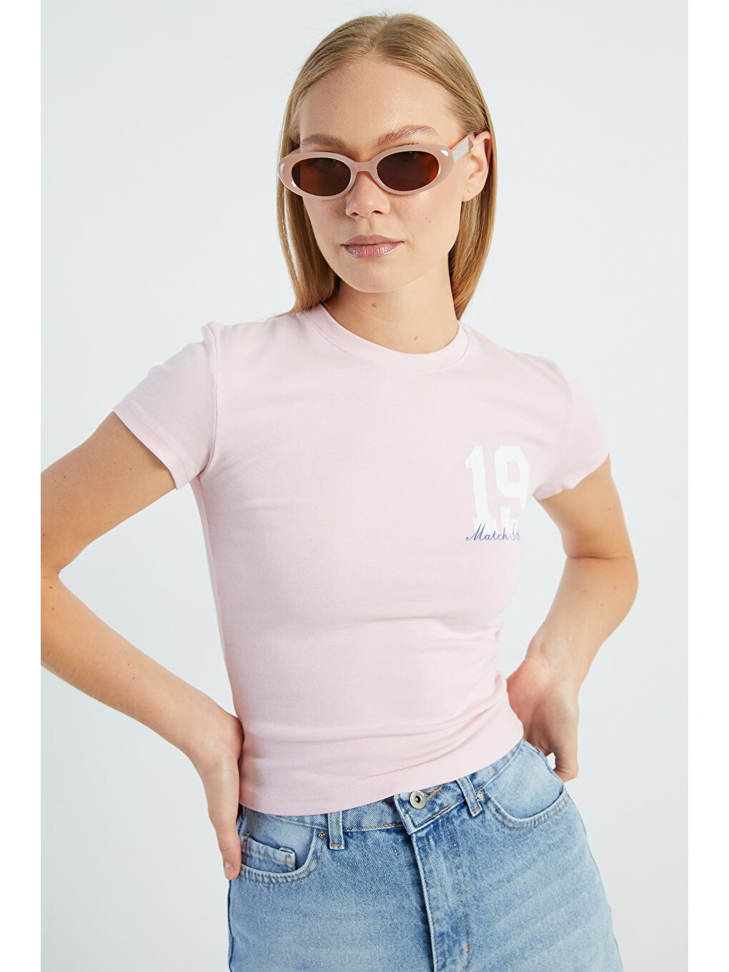 Pembe 19 Baskılı Slim Fit Tişört-4