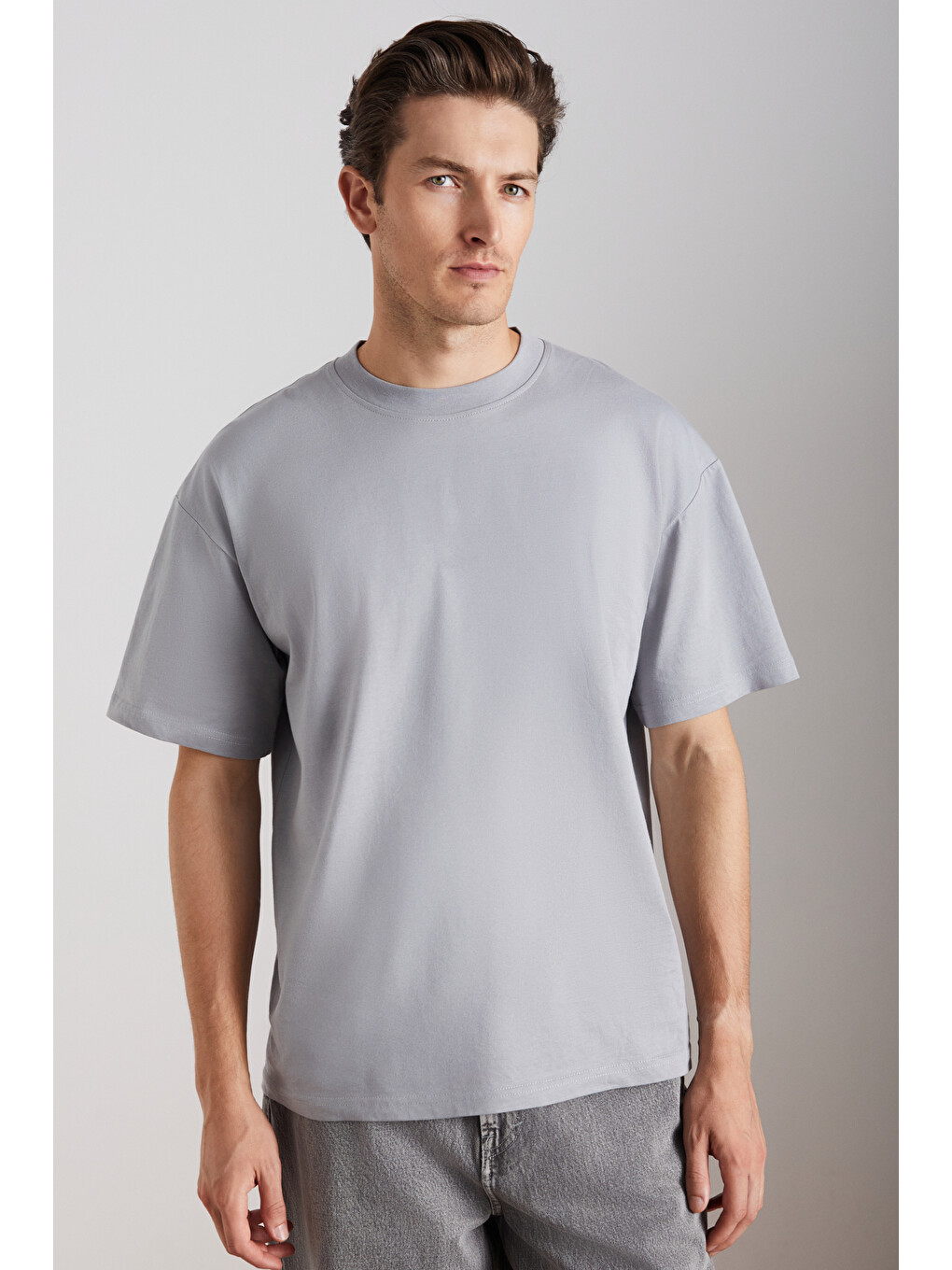 Gri JETT Erkek Oversize Fit %100 organik Pamuk Kalın Dokulu Bisiklet Yakalı GRİ T-Shirt