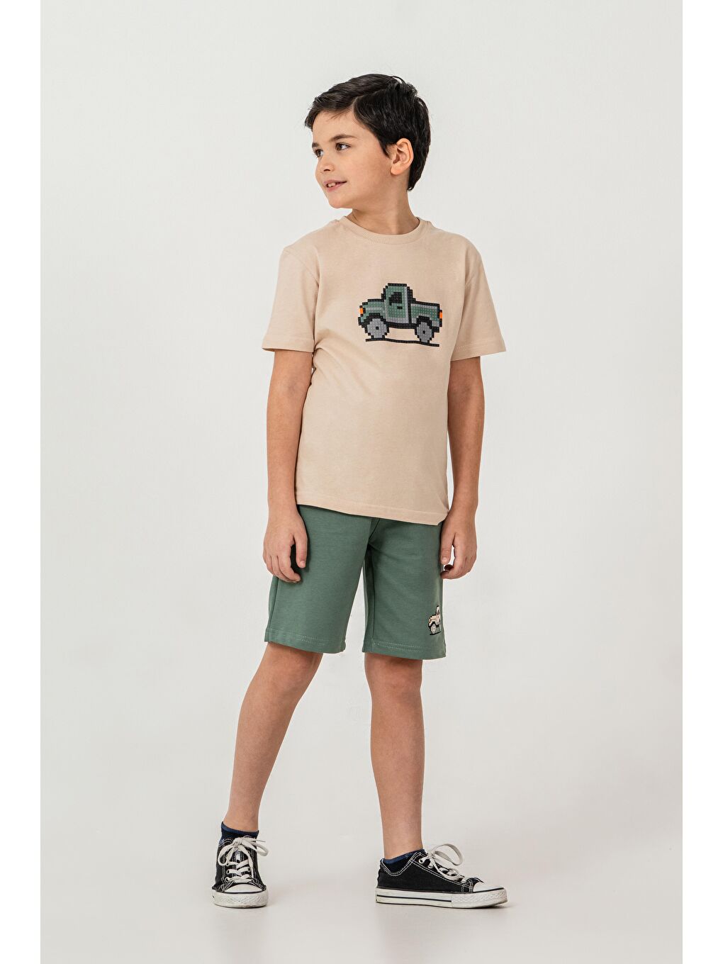 Yeşil Üst Ön Orta Baskılı Alt Sol Bacak Baskılı Erkek Çocuk Şort - Tişört Takımı-1