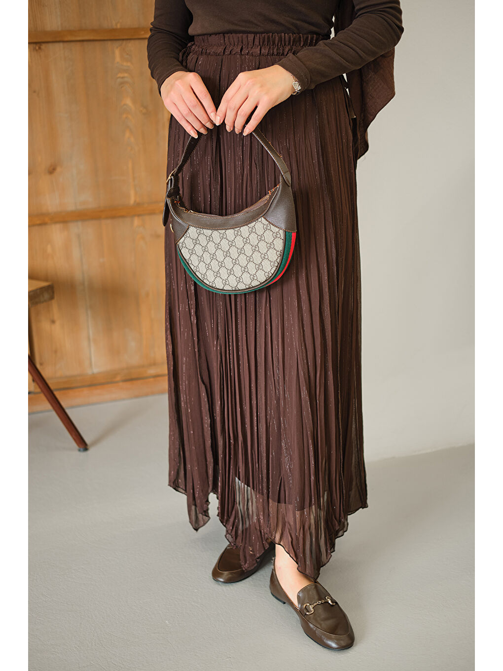 Kadın Yanları Bağcık Detay Simli Şifon Etek Kahverengi-2