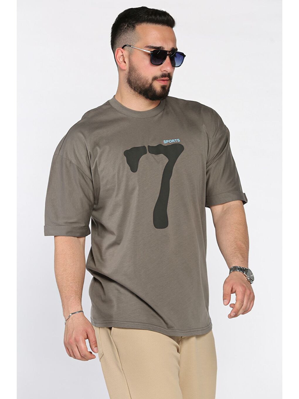 Bej Kol Katlamalı Baskılı Erkek Tişört-1