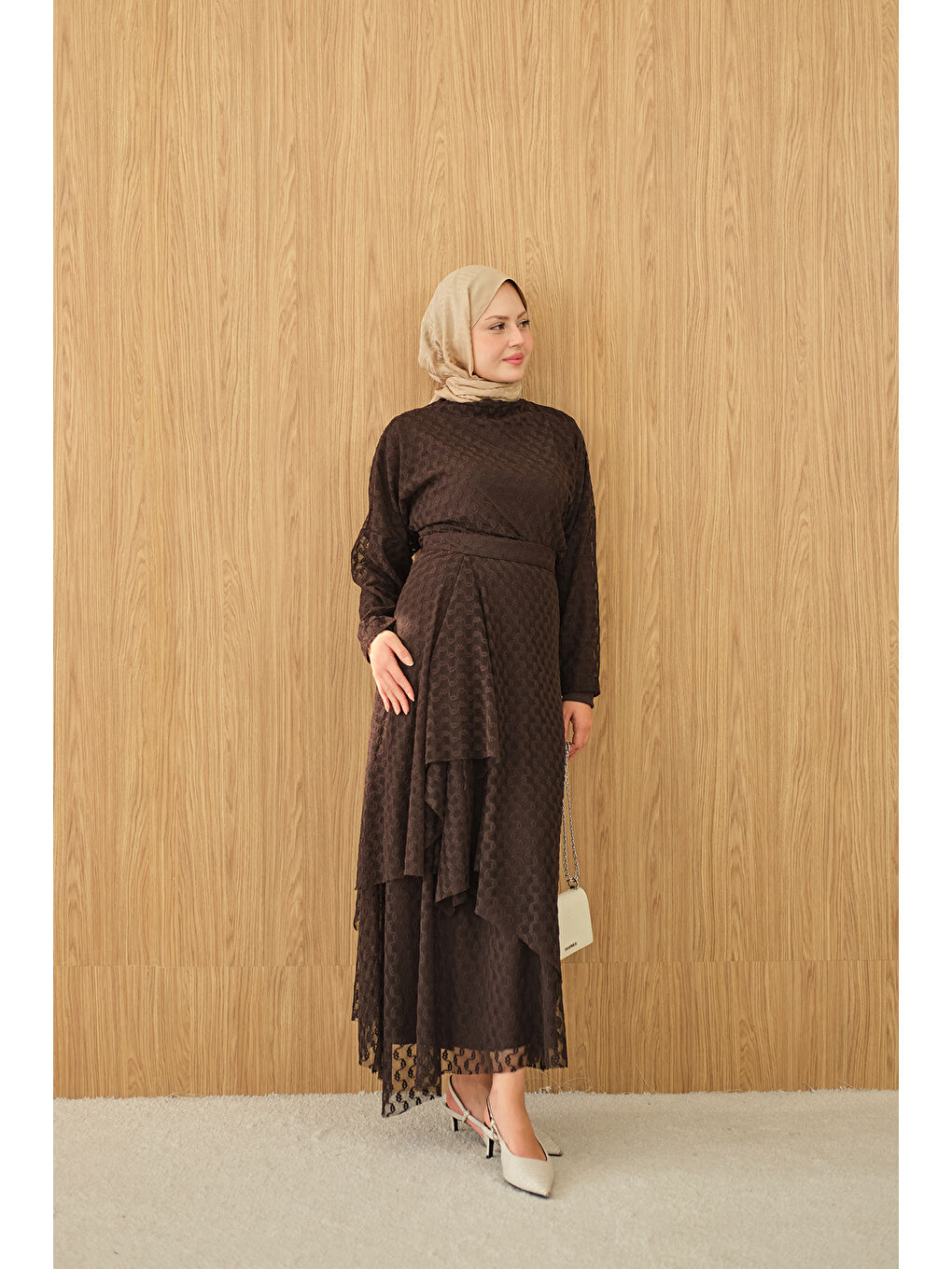 Kadın Kendinden Desenli Etekli Takım Kahverengi-3