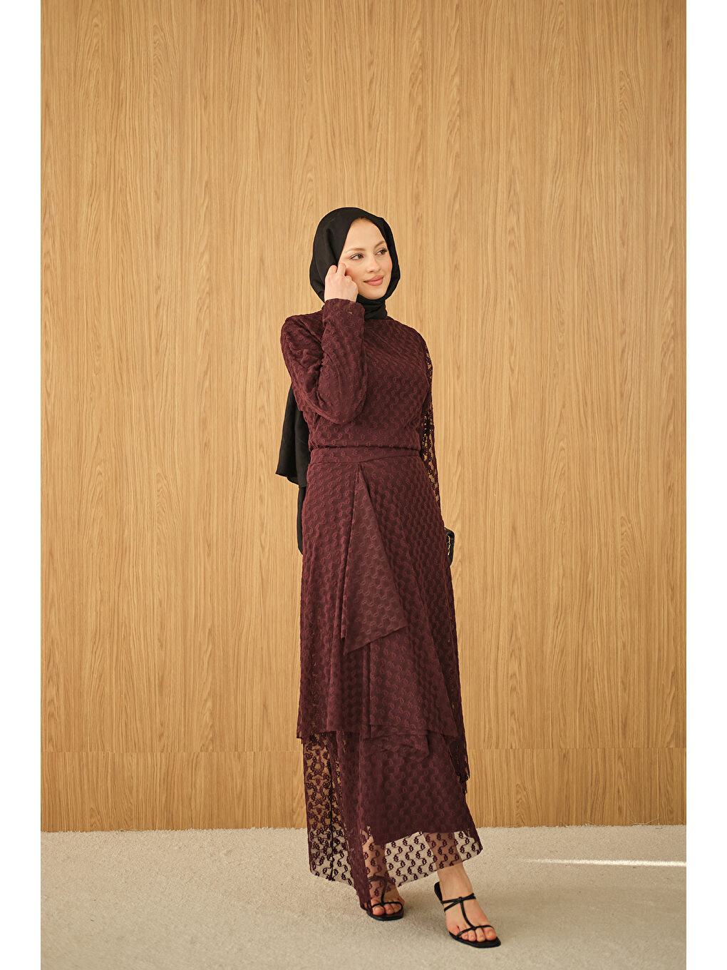 Kadın Kendinden Desenli Etekli Takım Bordo-1