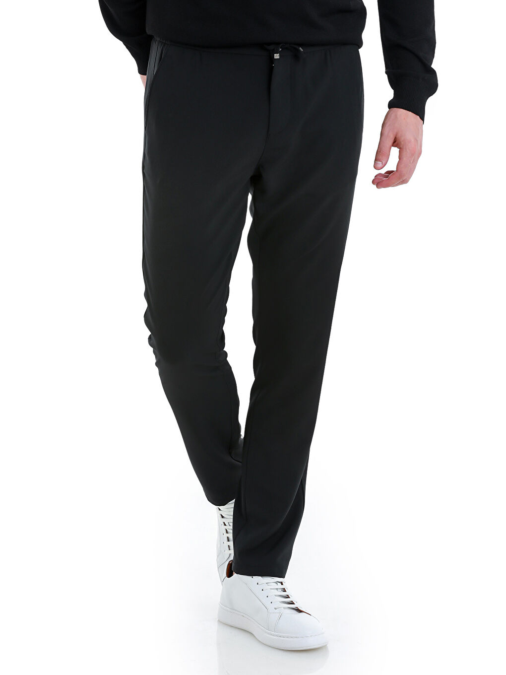 Siyah Dinamik Fit Düz Yandan Cepli Jogger Pantolon