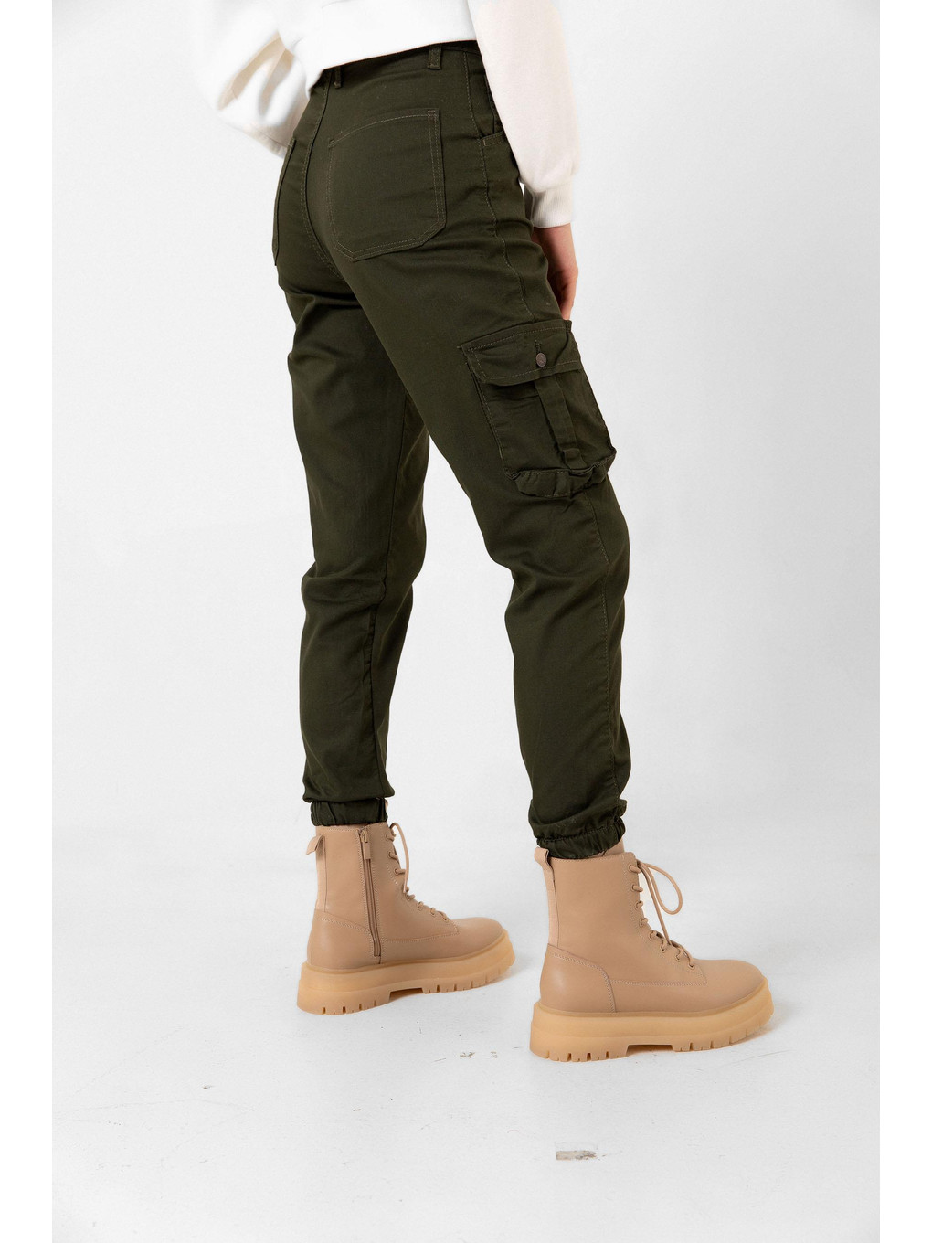 Haki Jogger Rahat Kalıp Paça Lastikli Kargo Cepli Gabardin Kadın Pantolon-3