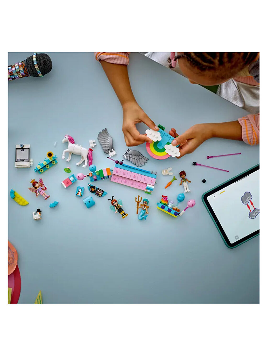 Friends Tek Boynuzlu At ve Peri ile Kostüm Partisi 42661-7