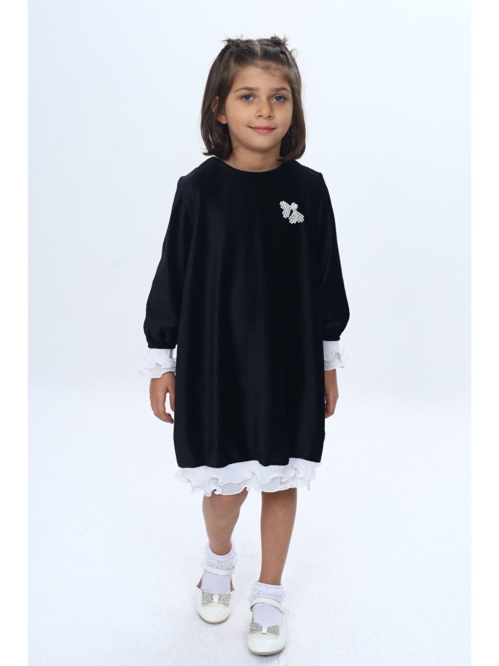 Siyah Kız Çocuk Kadife Fırfır Detaylı Elbise-5