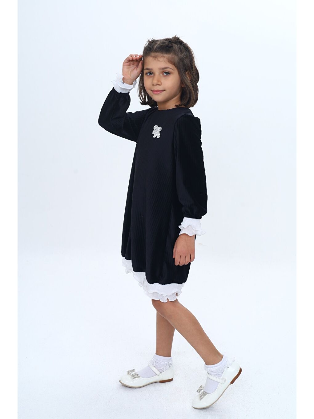 Siyah Kız Çocuk Kadife Fırfır Detaylı Elbise-6