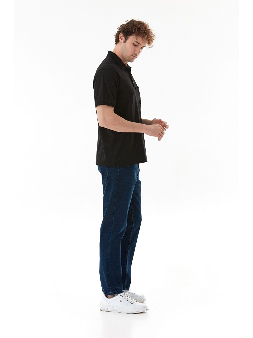 Siyah Cepli Düğmeli Polo Yaka Tişört-3