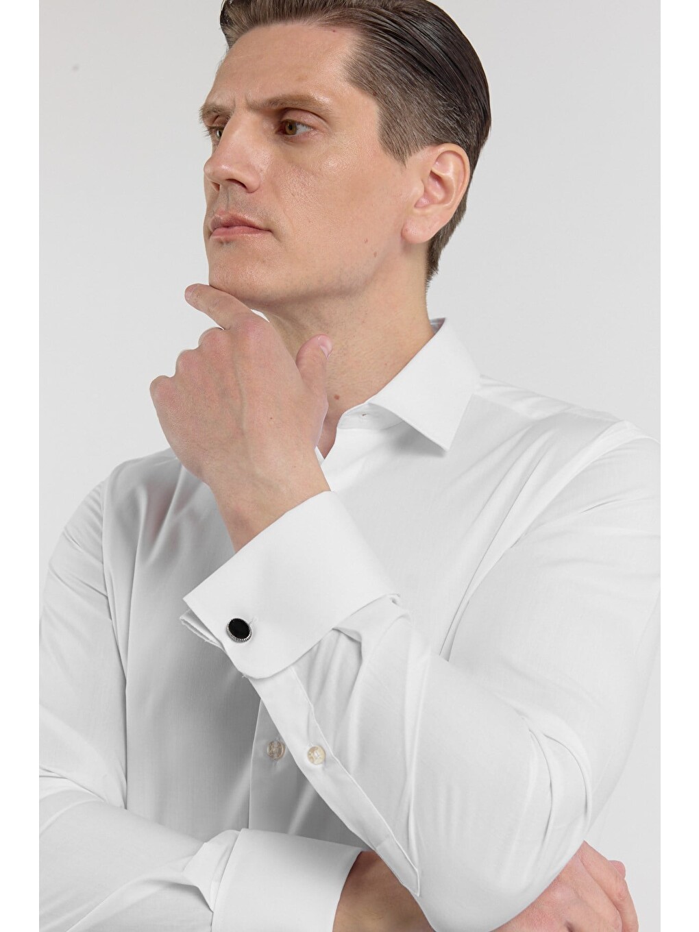 Beyaz Uzun Kol Sert Yaka Düz Pamuklu Slim Fit Gömlek 1004260059-3