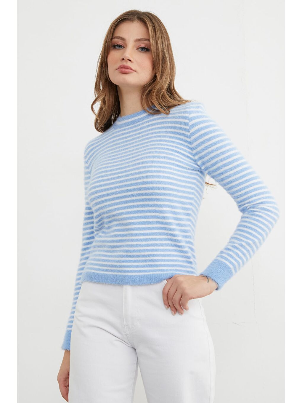 Mavi Çizgili Sakallı Kazak-3